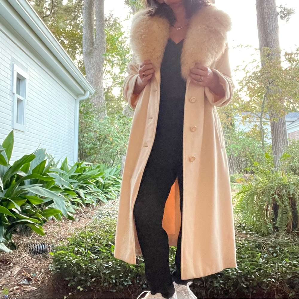 Penny Lane Cream Oversized Fur collar coat